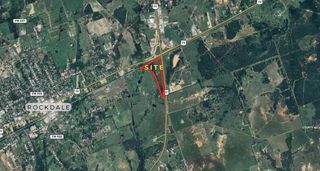 1141 E 3rd ST, Rockdale, TX 76567