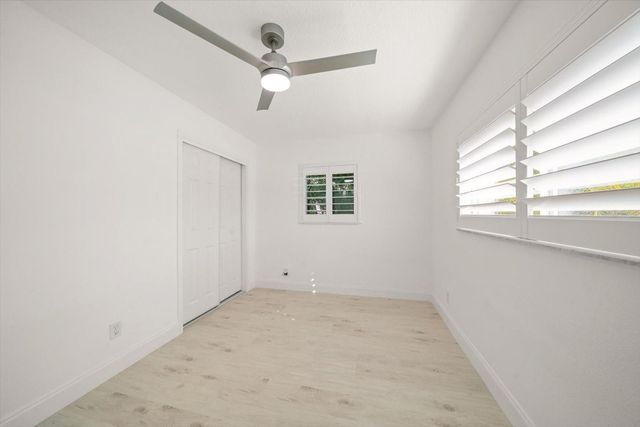 316 BARBARA CIRCLE, Belleair, FL 33756