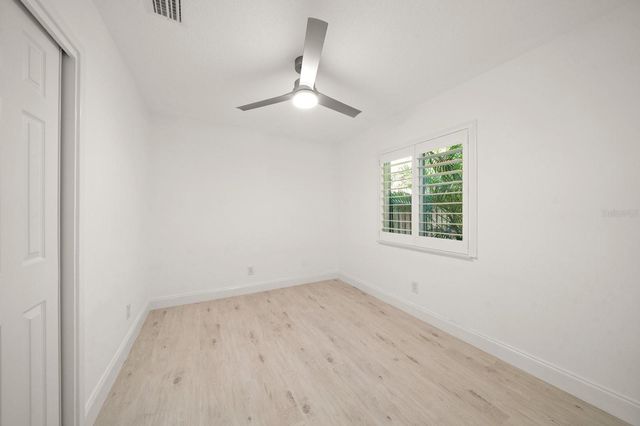 316 BARBARA CIRCLE, Belleair, FL 33756