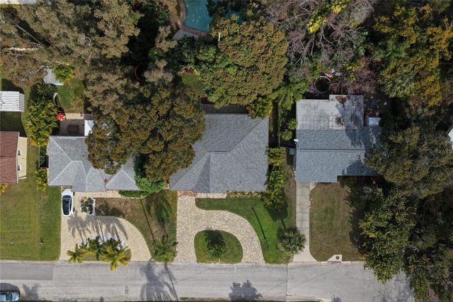 316 BARBARA CIRCLE, Belleair, FL 33756