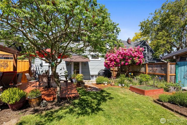 1406 N 11th Street, Tacoma, WA 98403