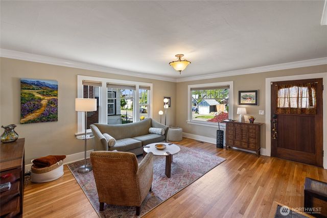 1406 N 11th Street, Tacoma, WA 98403
