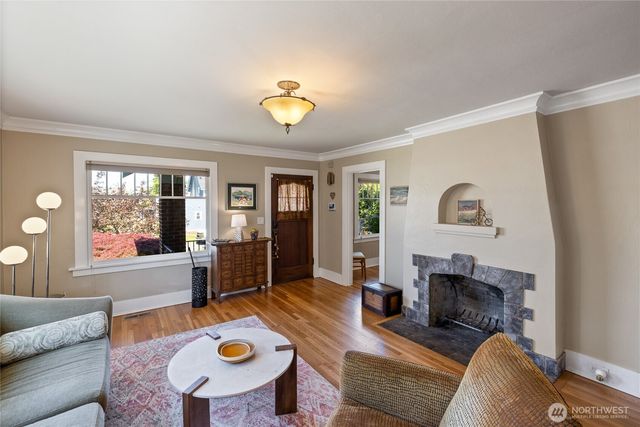 1406 N 11th Street, Tacoma, WA 98403