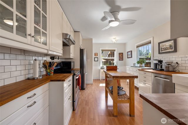 1406 N 11th Street, Tacoma, WA 98403