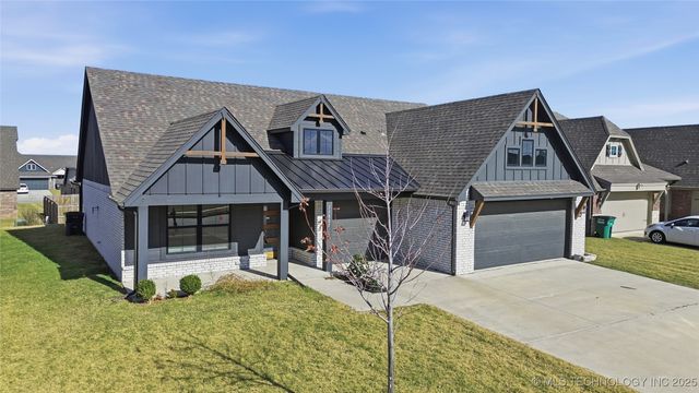 11805 N 130th East Avenue, Collinsville, OK 74021