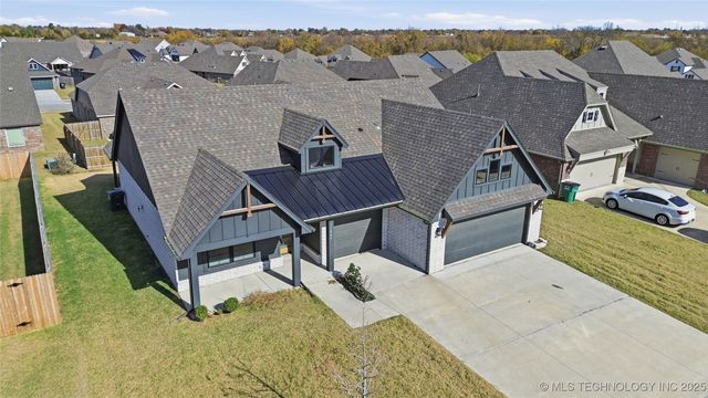 11805 N 130th East Avenue, Collinsville, OK 74021