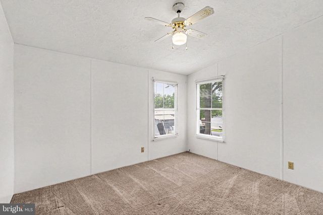 76 MIC NAN DR, Middletown, PA 17057