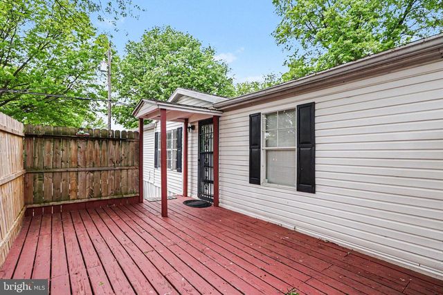 76 MIC NAN DR, Middletown, PA 17057