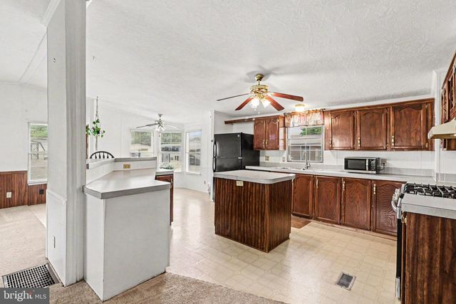 76 MIC NAN DR, Middletown, PA 17057