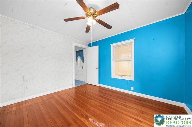 1138 Brookside Road, Lower Macungie Twp, PA 18106