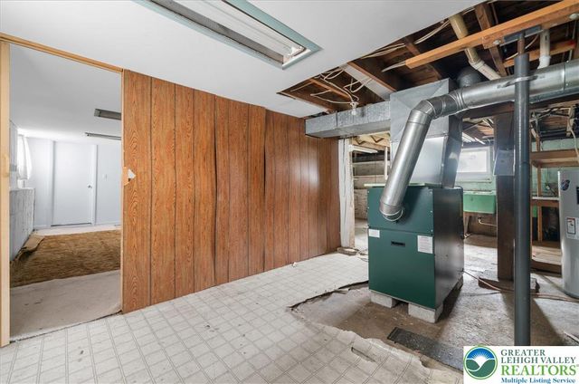 1138 Brookside Road, Lower Macungie Twp, PA 18106