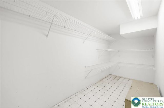 1138 Brookside Road, Lower Macungie Twp, PA 18106