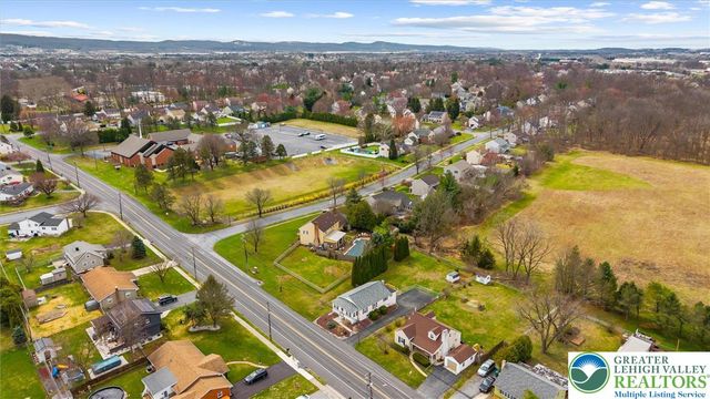 1138 Brookside Road, Lower Macungie Twp, PA 18106