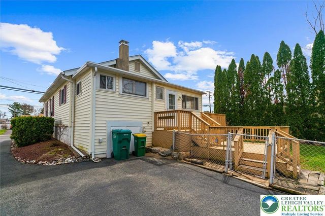 1138 Brookside Road, Lower Macungie Twp, PA 18106