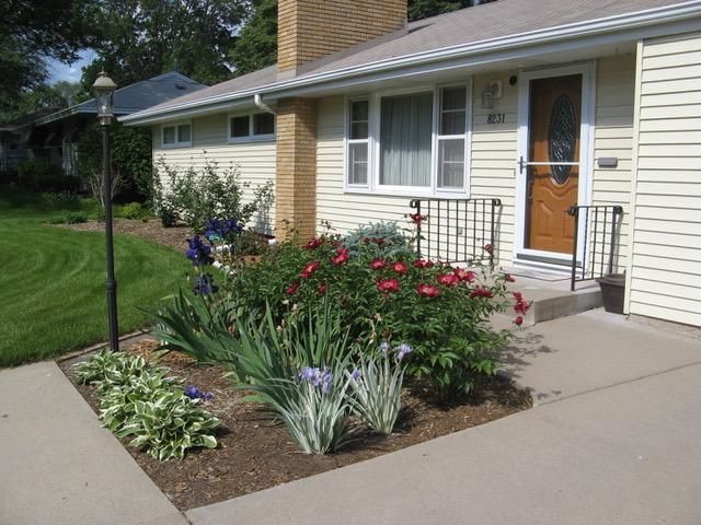 8231 Emerson Avenue S, Bloomington, MN 55420