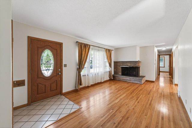 8231 Emerson Avenue S, Bloomington, MN 55420