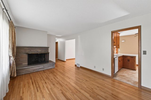 8231 Emerson Avenue S, Bloomington, MN 55420