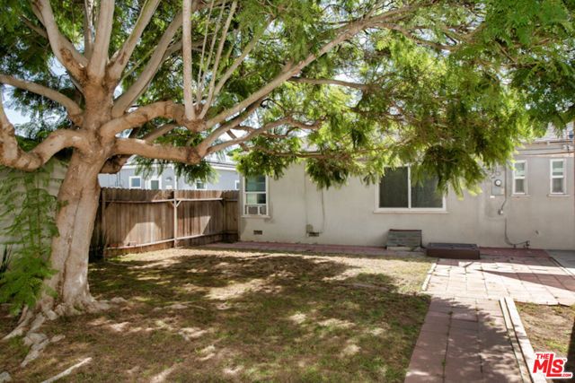 6651 W 88th Street, Los Angeles, CA 90045