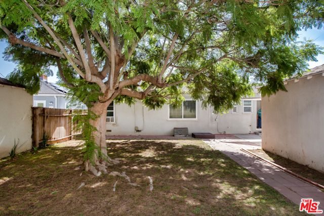 6651 W 88th Street, Los Angeles, CA 90045