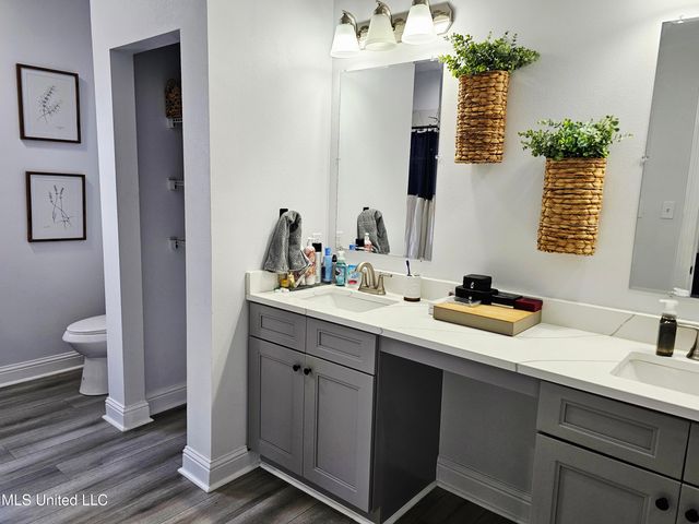 1715 E Lakeshore Drive, Carriere, MS 39426