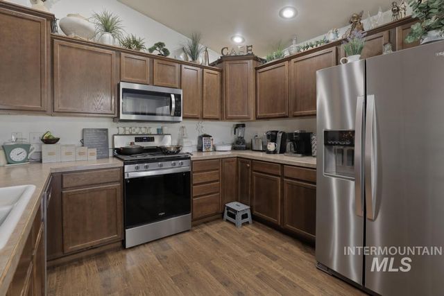 306 W Ave K, Jerome, ID 83338