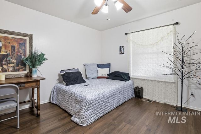 306 W Ave K, Jerome, ID 83338
