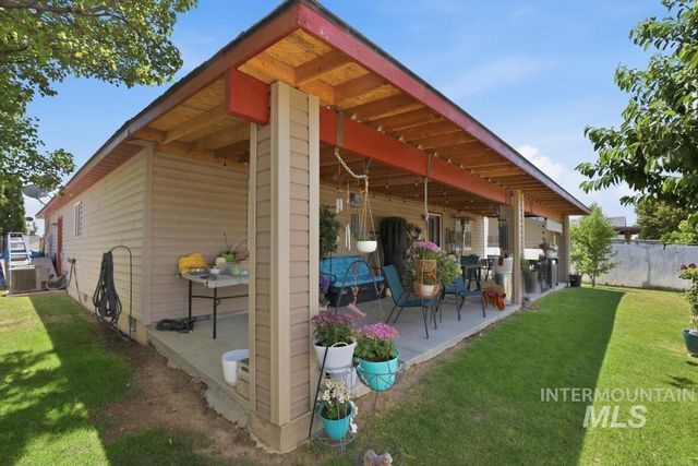 306 W Ave K, Jerome, ID 83338