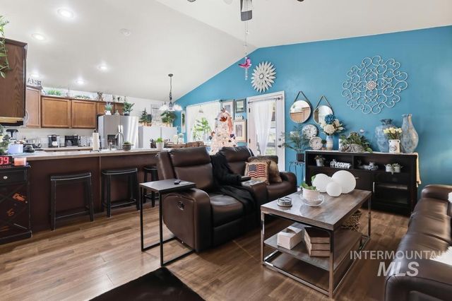 306 W Ave K, Jerome, ID 83338