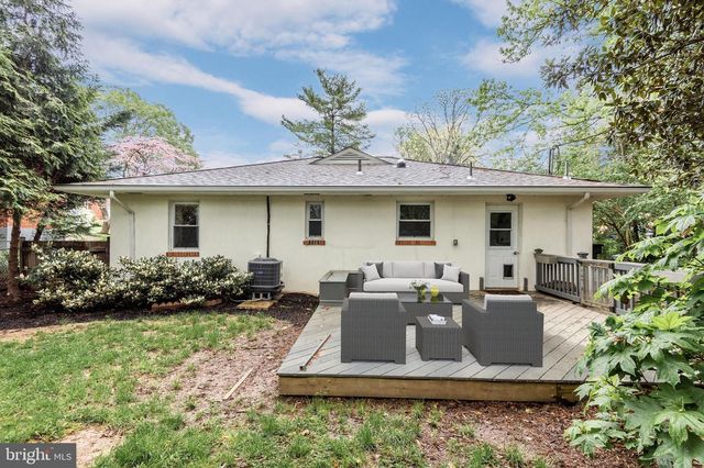 710 N BUCHANAN ST, Arlington, VA 22203