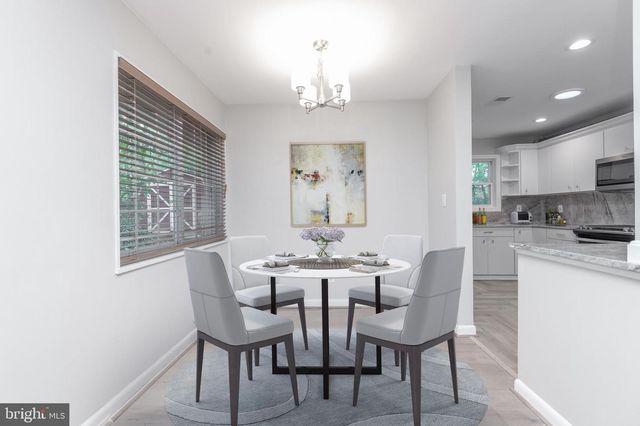 710 N BUCHANAN ST, Arlington, VA 22203