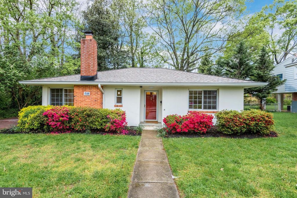 710 N BUCHANAN ST, Arlington, VA 22203