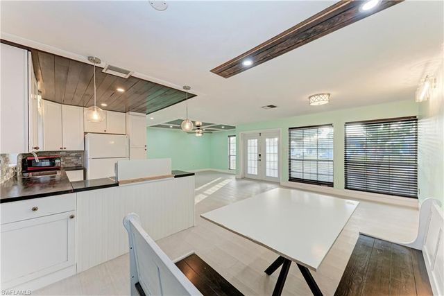 2709 SE 17th AVE, Cape Coral, FL 33904