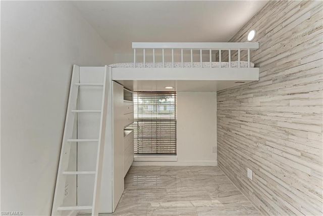 2709 SE 17th AVE, Cape Coral, FL 33904