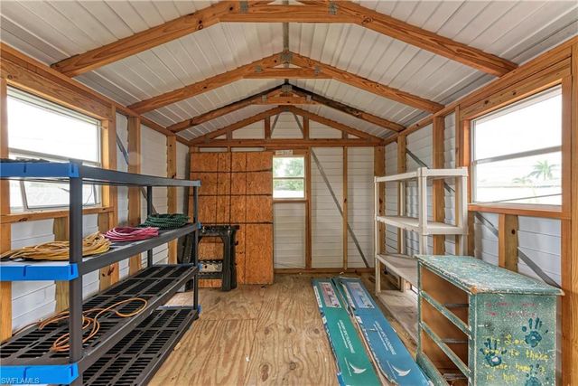 2709 SE 17th AVE, Cape Coral, FL 33904