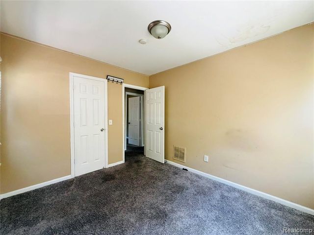 9164 Haverhill Street, Detroit, MI 48224