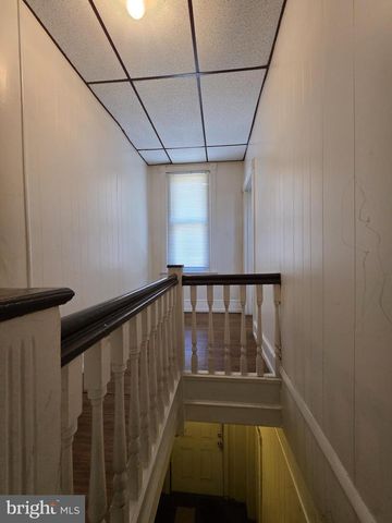 5828 W GIRARD AVE, Philadelphia, PA 19131