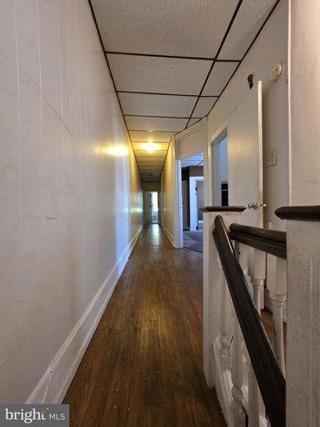 5828 W GIRARD AVE, Philadelphia, PA 19131