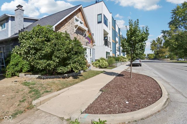 2606 N Delaware Street, Indianapolis, IN 46205