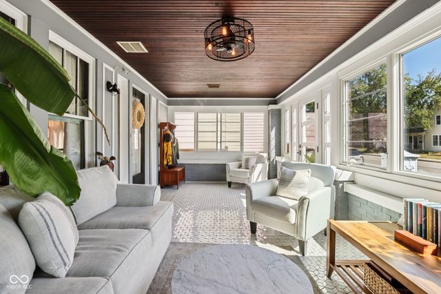 2606 N Delaware Street, Indianapolis, IN 46205