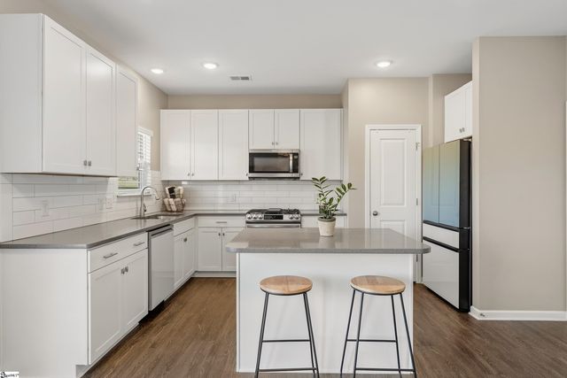 171 Caledonia Drive, Easley, SC 29642