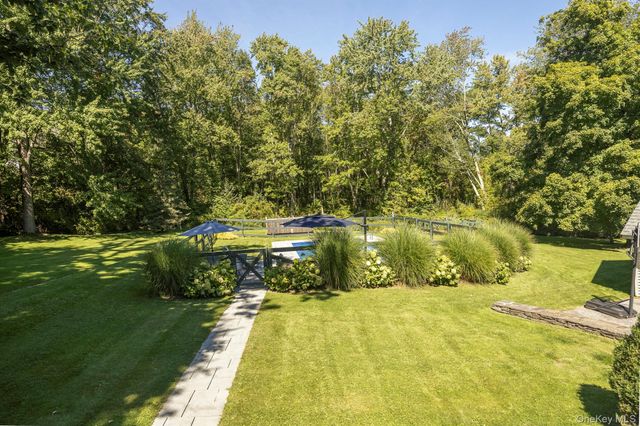 163 Horseshoe Road, Millbrook, NY 12545