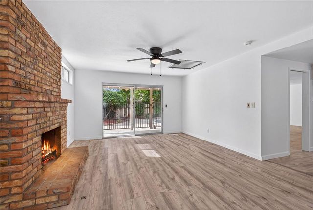 1820 Rockford Ave, Modesto, CA 95355