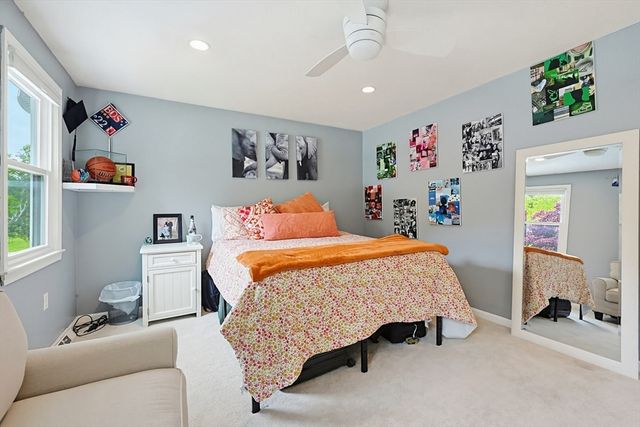 22 Diane Dr, Medway, MA 02053