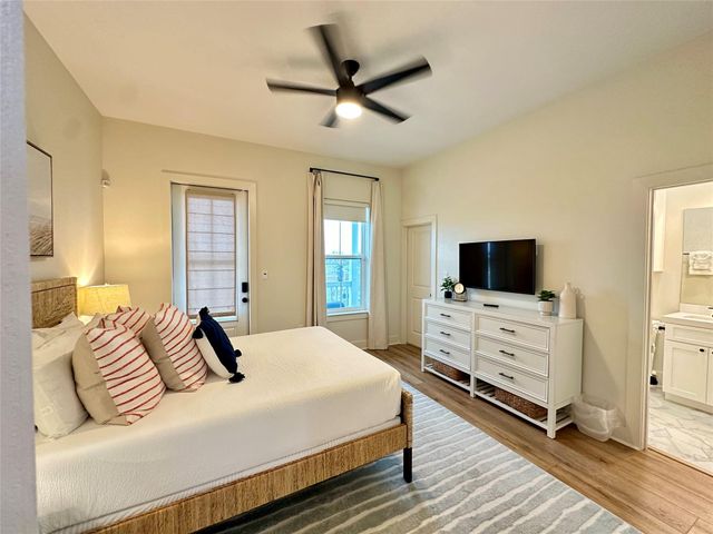 2503 103rd Street, Galveston, TX 77554