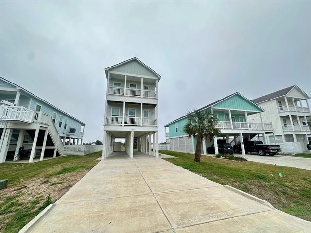 2503 103rd Street, Galveston, TX 77554