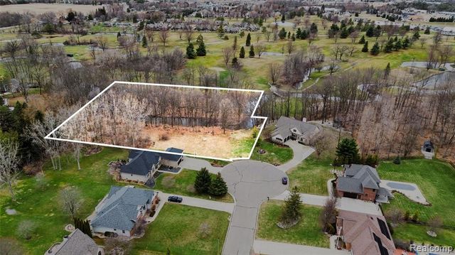 9519 Country Club Lane, Davison, MI 48423