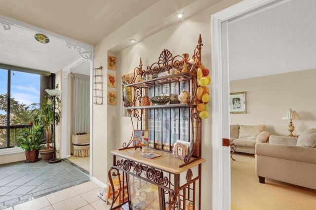 1648 Jupiter Cove Drive 214, Jupiter, FL 33469
