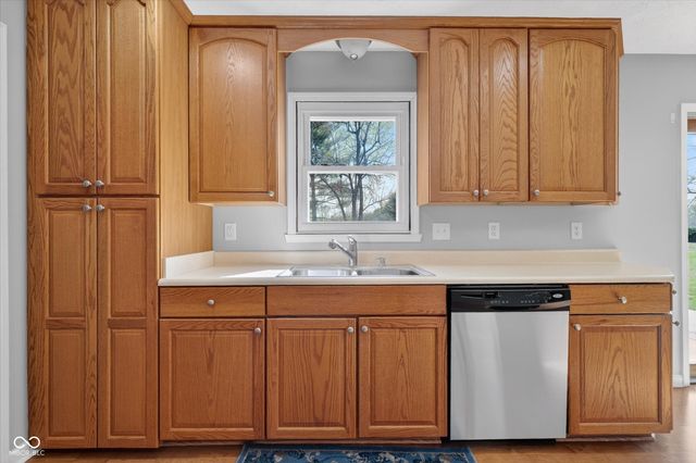 4623 E County Road 100 N, Avon, IN 46123