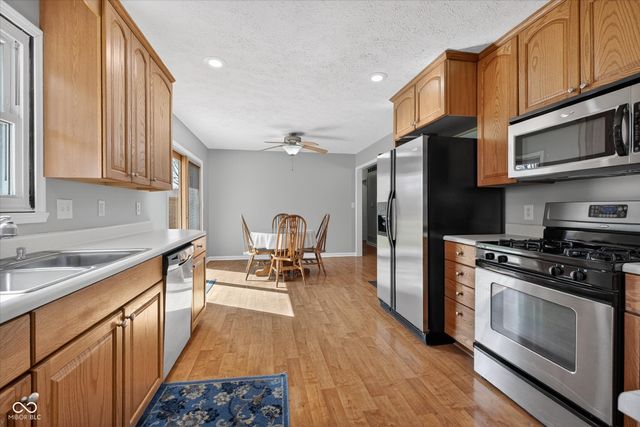 4623 E County Road 100 N, Avon, IN 46123