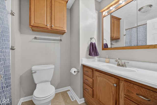 4623 E County Road 100 N, Avon, IN 46123